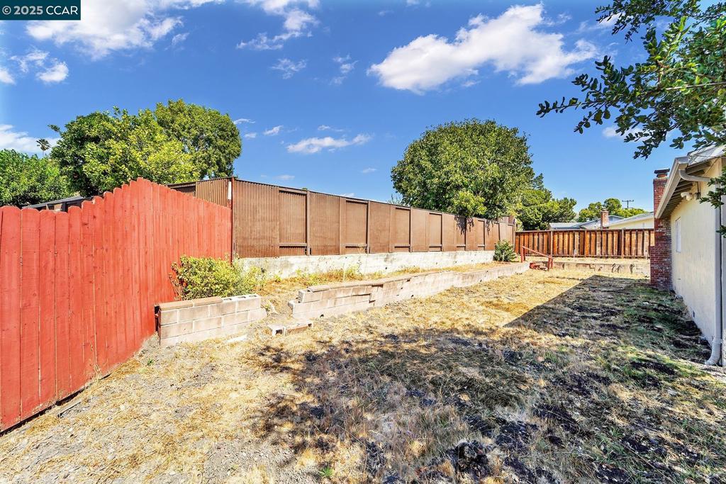 PINOLE VALLEY - Residential