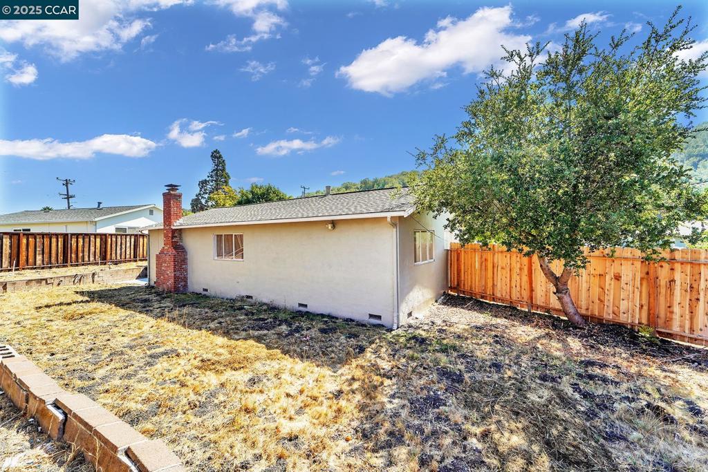 PINOLE VALLEY - Residential