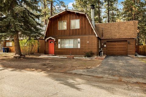 Photo of 404 W Mojave Boulevard, Big Bear City, CA 92314 (MLS # PF26009006)