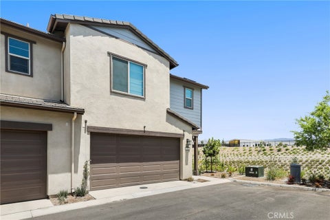 Photo of 880 Cornelia Way, Rancho Mission Viejo, CA 92694 (MLS # OC26161166)