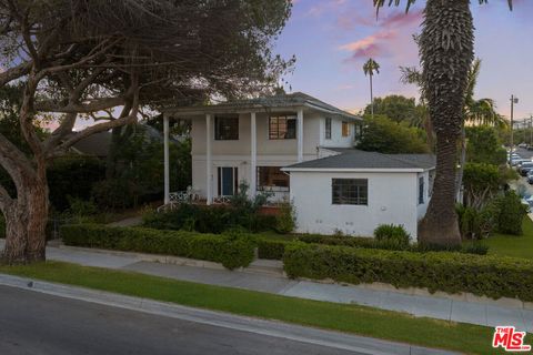 Photo of 333 E Anapamu Street, Santa Barbara, CA 93101 (MLS # 25589291)