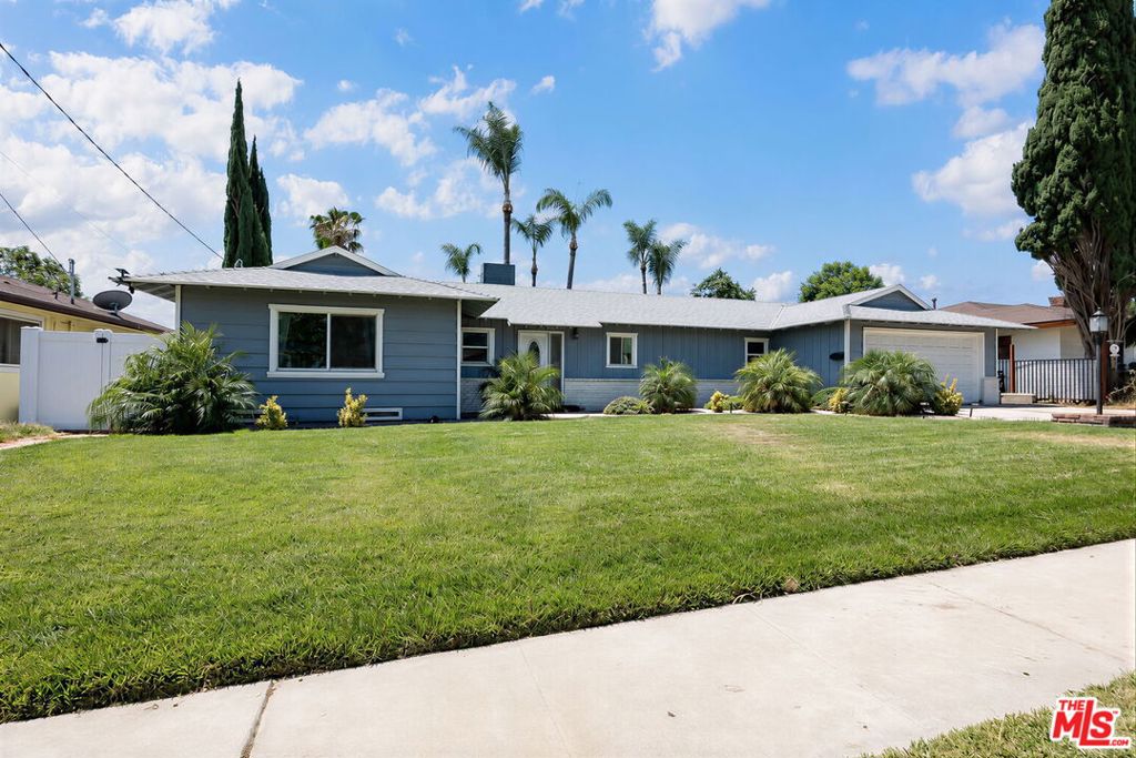 369 E Van Koevering Street