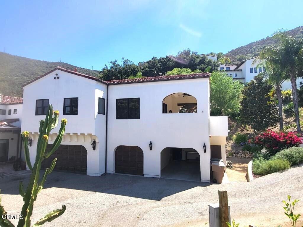 Ventu Park-124 - Residential Lease