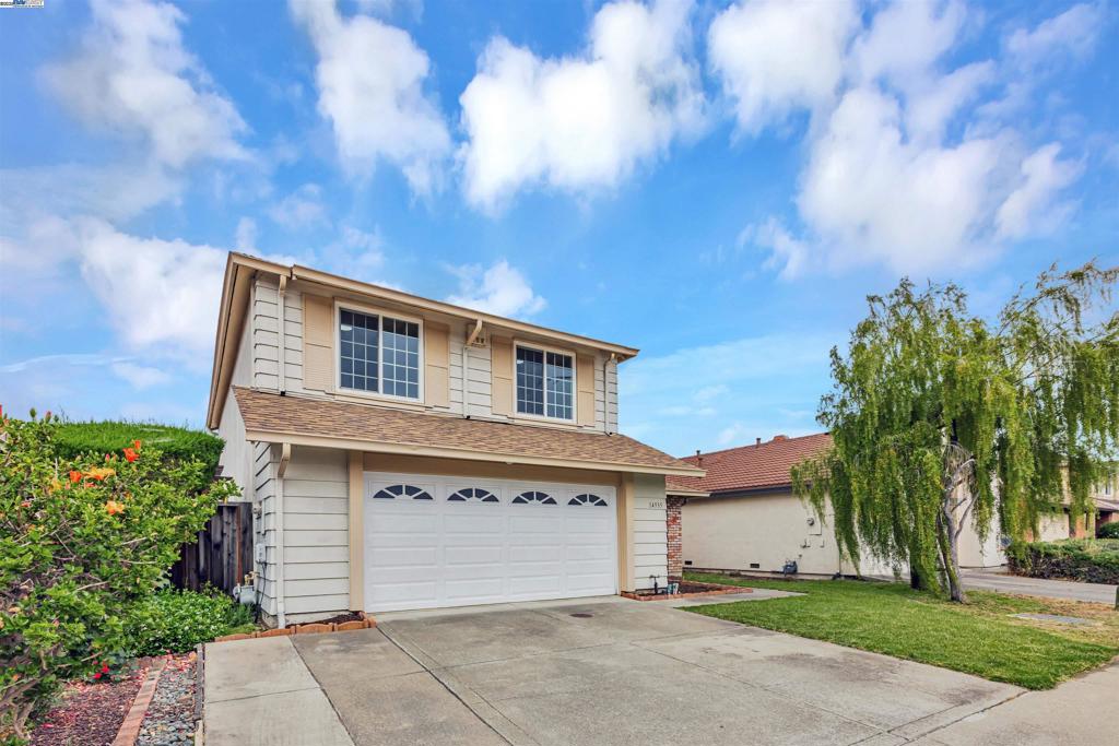 FLORESTA GARDENS - Residential