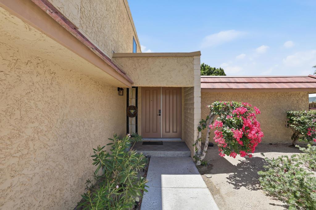 35560 Paseo Circulo E