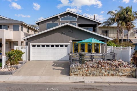 Photo of 2440 Greenwood Avenue, Morro Bay, CA 93442 (MLS # SC26172342)