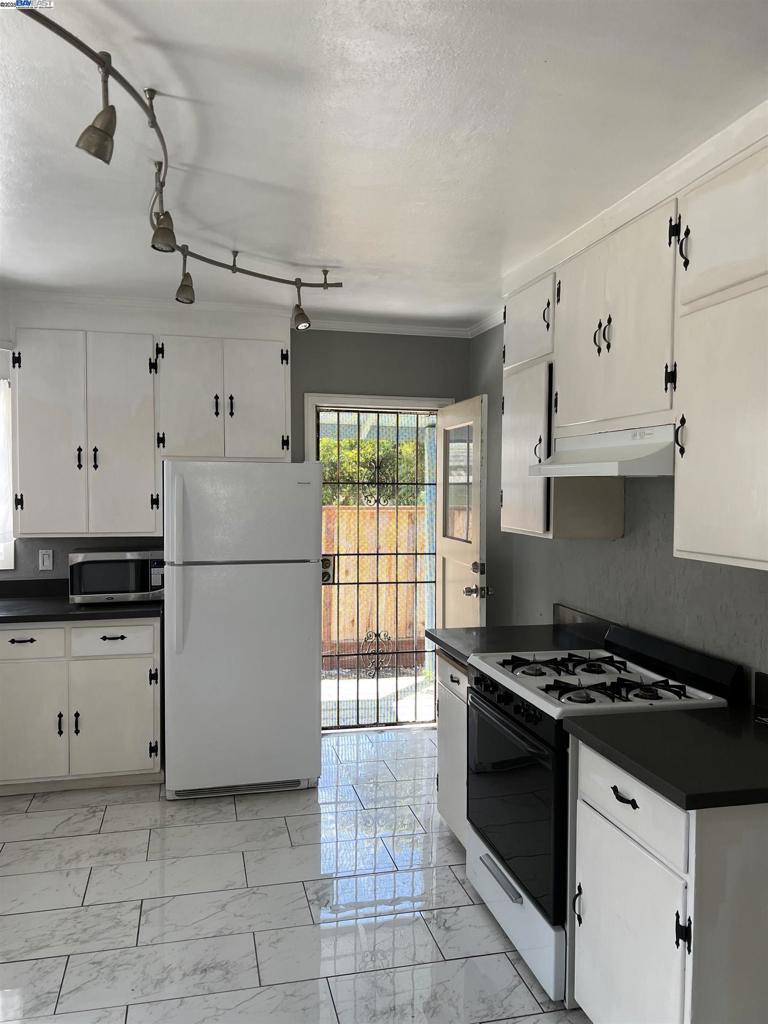 MULFORD GARDENS - Residential