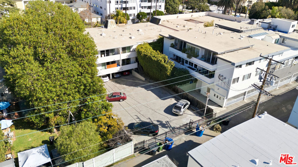 1042 6th Street
