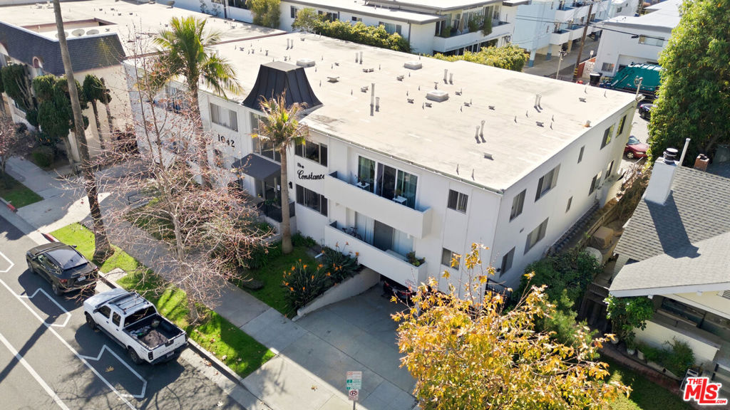 1042 6th Street