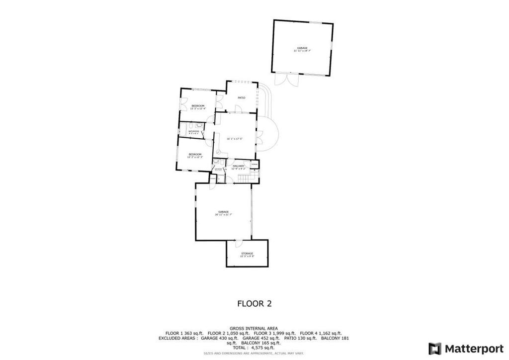 Main image without alt text