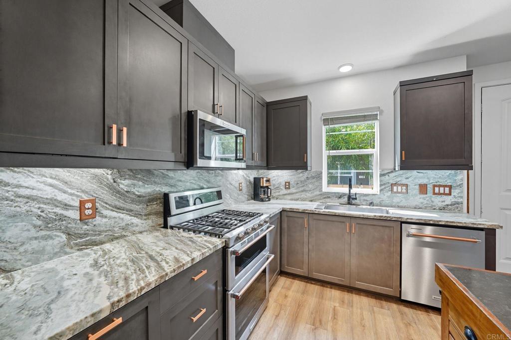 122 Diamante Road