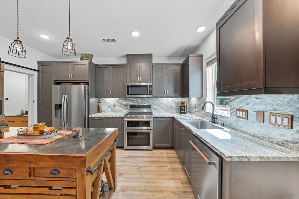 122 Diamante Road