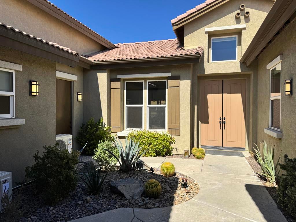 49673 Redford Way