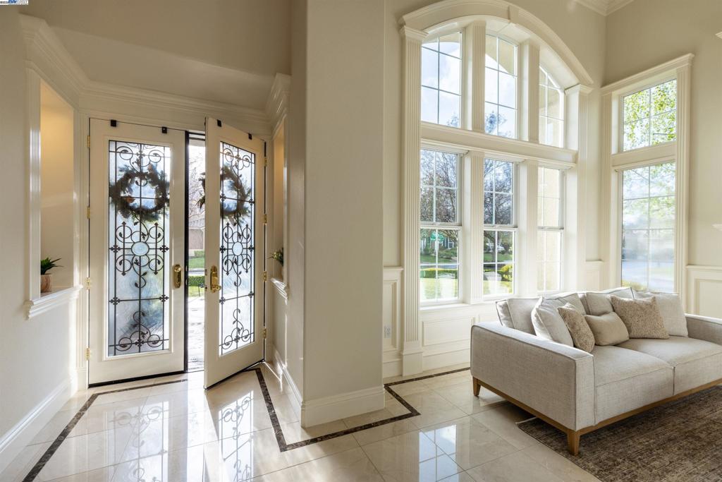 2522 Wood Hollow Dr