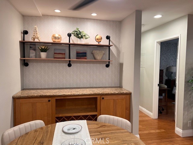 Town & Country Condos (811) - Residential