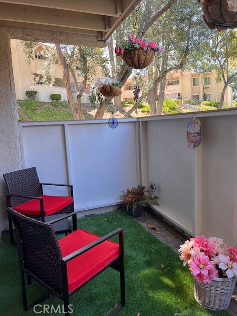 Town & Country Condos (811) - Residential