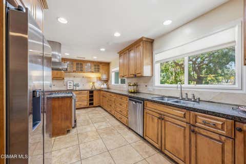 Tiny photo for 897 Old Farm Road, Thousand Oaks, CA 91360 (MLS # 226002271)