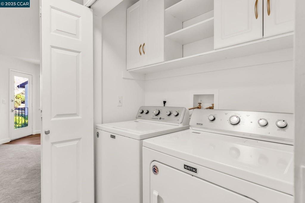 CANYON WOODS - Residential