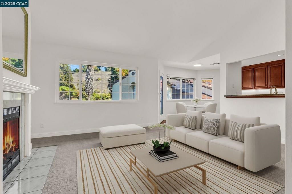 Photo of 440 Canyon Woods Pl Pl #C, San Ramon, CA 94582 (MLS # 41118084)