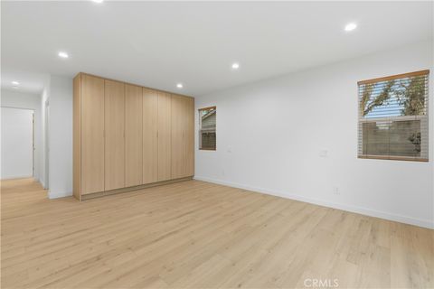 Tiny photo for 7663 Sedan Avenue, West Hills, CA 91304 (MLS # SR26005541)