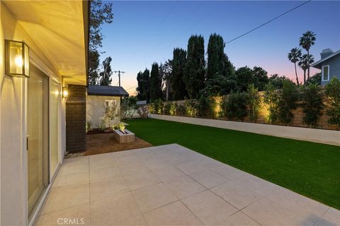 Tiny photo for 7663 Sedan Avenue, West Hills, CA 91304 (MLS # SR26005541)