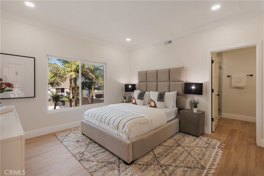 17182 Hillside Circle, Huntington Beach CA 92649 - Photo 16