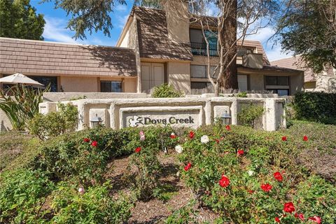 Photo of 6121 Shoup Ave #23, Woodland Hills, CA 91367 (MLS # SR26059243)