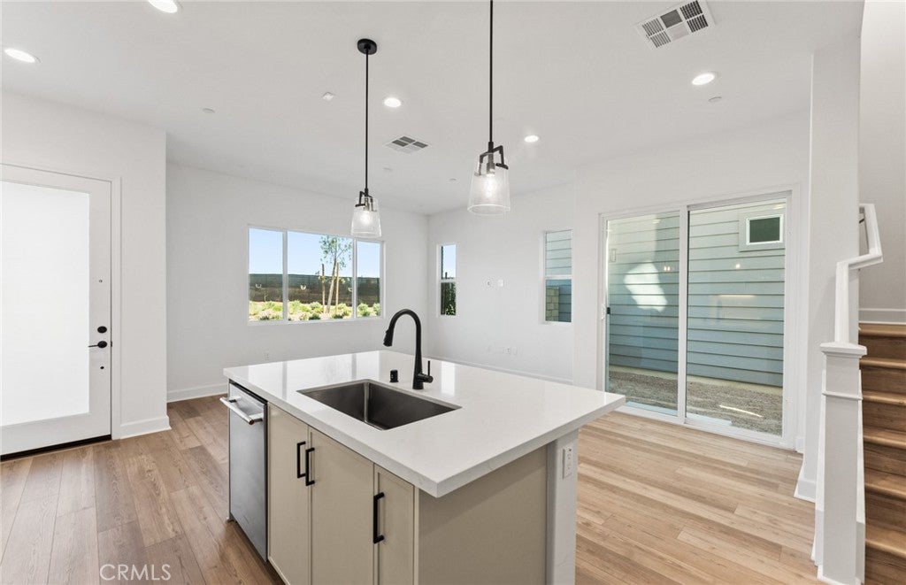 760 Gadwall, Irvine CA 92618 - Photo 7