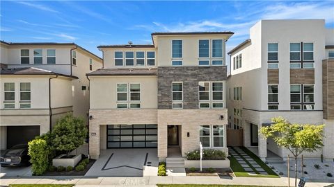Photo of 598 Alder Way, Montebello, CA 90640 (MLS # AR26093548)