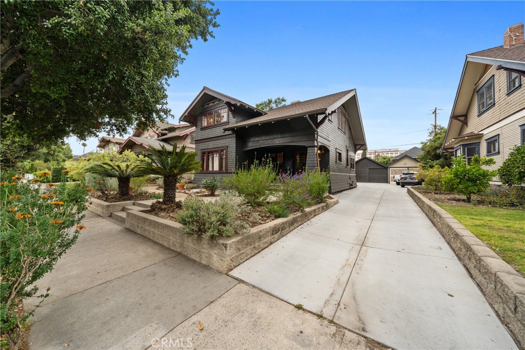 1218 French Street