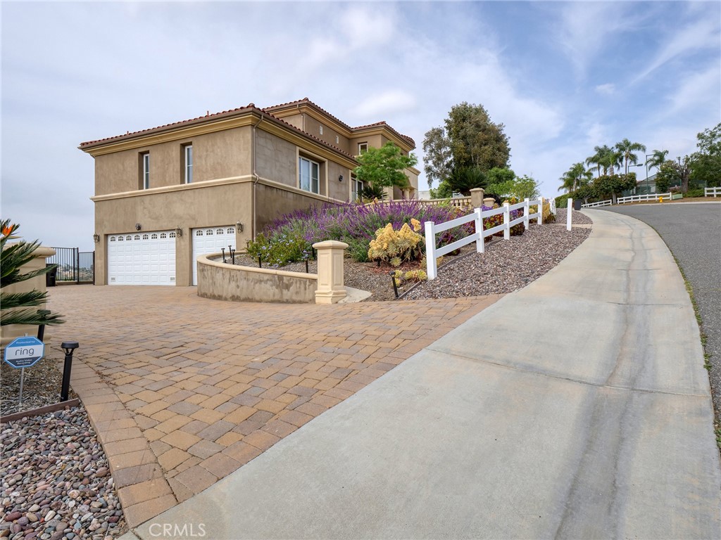22189 Rim Fire Lane
