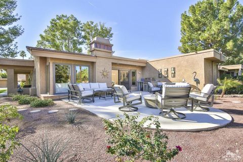 Photo of 72550 Rolling Knoll Drive, Palm Desert, CA 92260 (MLS # 219142823DA)
