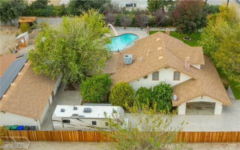 1271 W Esplanade Hemet CA 92543