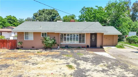 11079 Alder Avenue, Bloomington, CA 92316 - MLS#: IG25174493