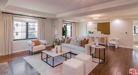 Photo of 155 Cordova Street #301, Pasadena, CA 91105 (MLS # 26666931)