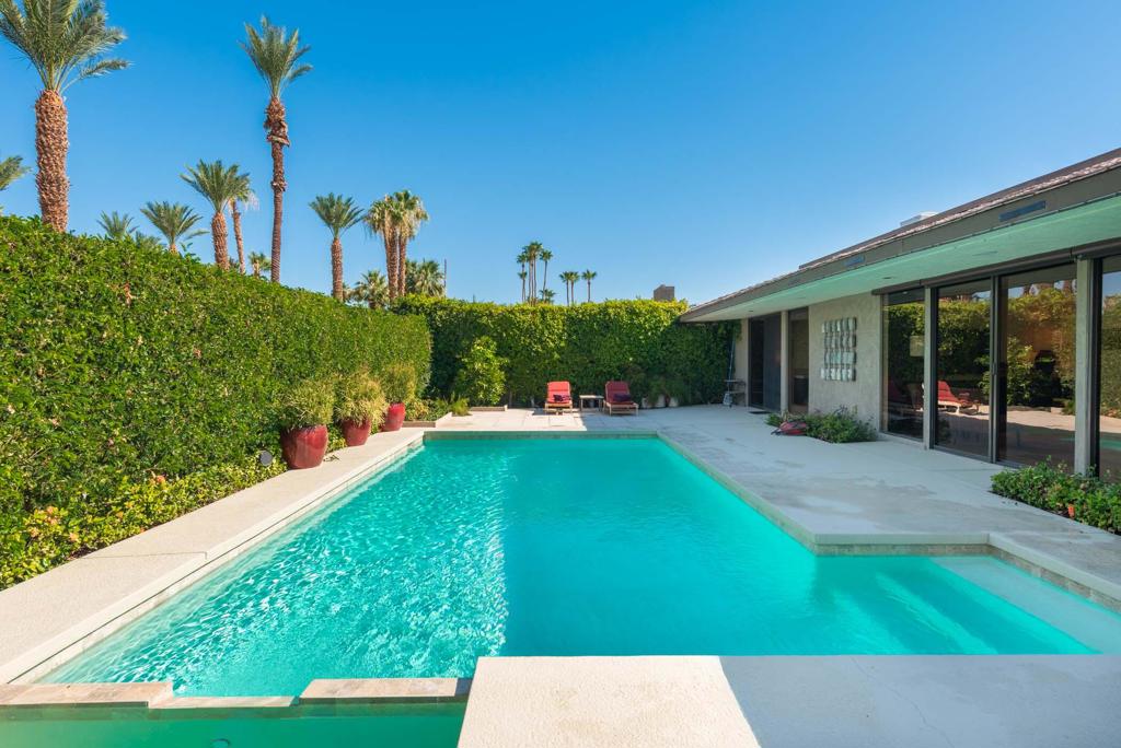 The Springs C.C. - Residential Lease