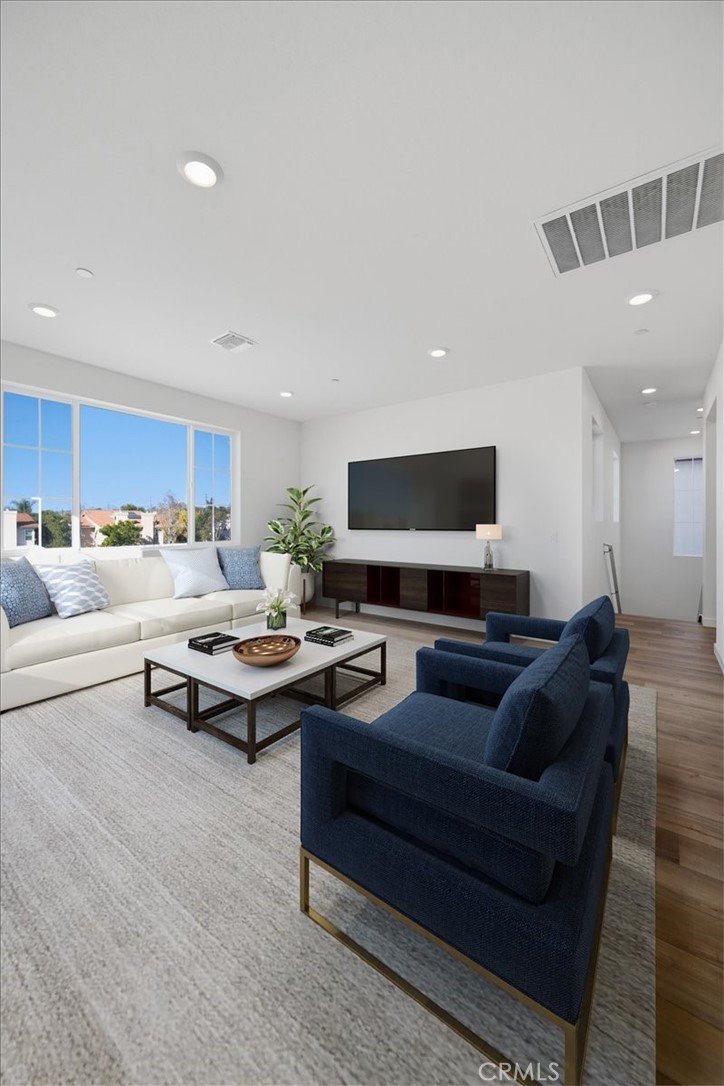 THE BUNGALOWS AT BELTRAMO - Residential