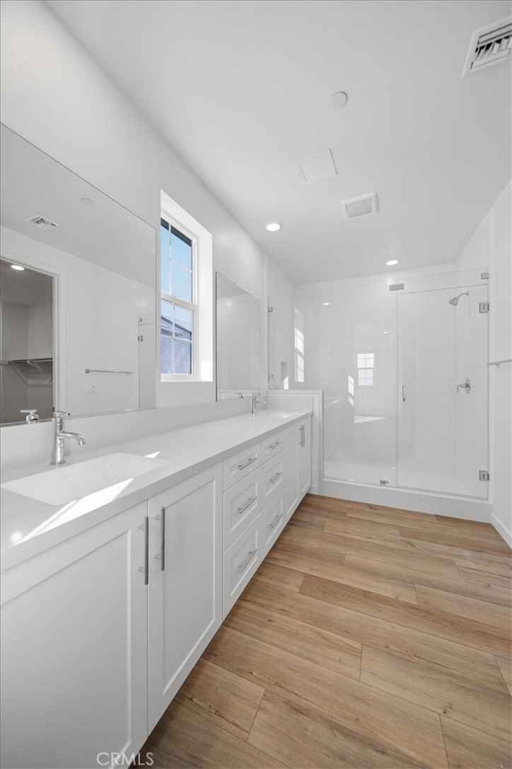 THE BUNGALOWS AT BELTRAMO - Residential