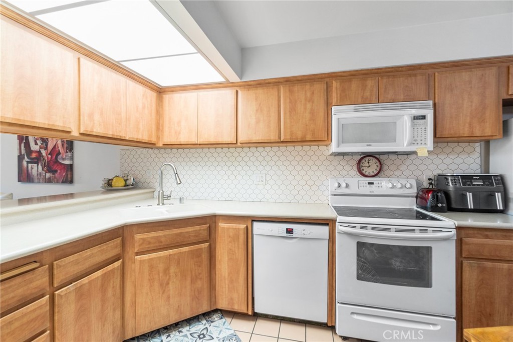 Bixby Knolls (BK) - Residential