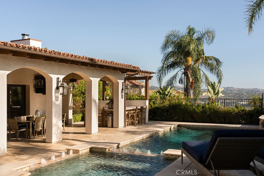 22487 Mission Hills Lane