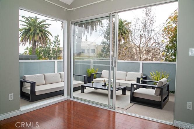 628 Daisy Avenue 420