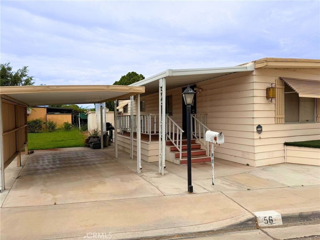 15940 Stoddard Wells 56