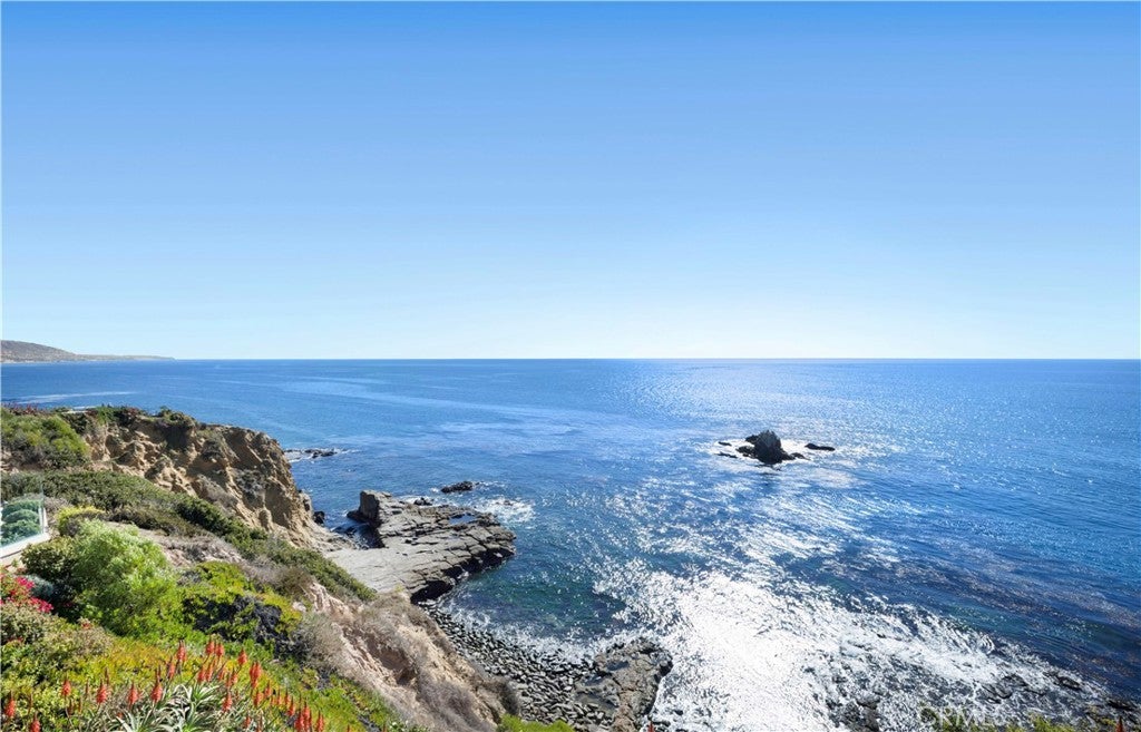 203 Crescent Bay Drive, Laguna Beach CA 92651 - Photo 21