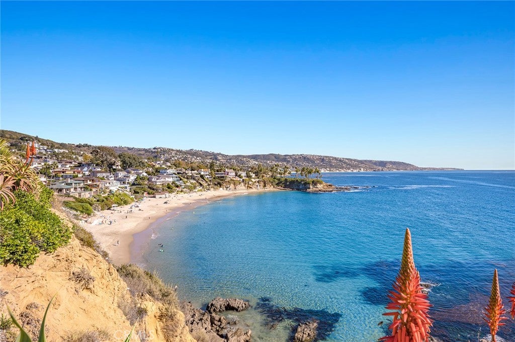 203 Crescent Bay Drive, Laguna Beach CA 92651 - Photo 42