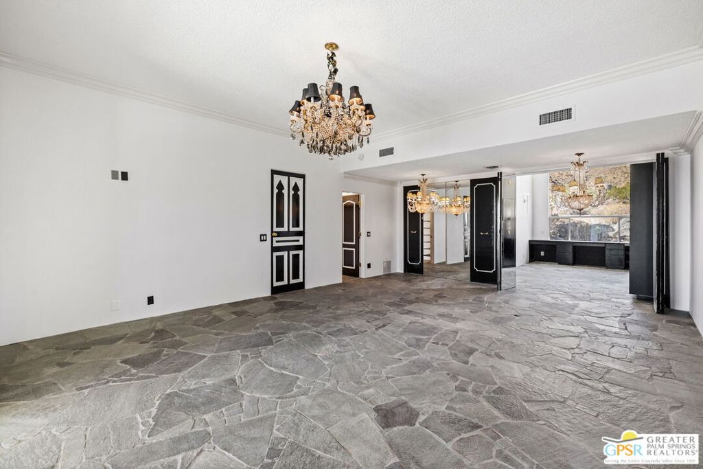 Little Tuscany - Residential