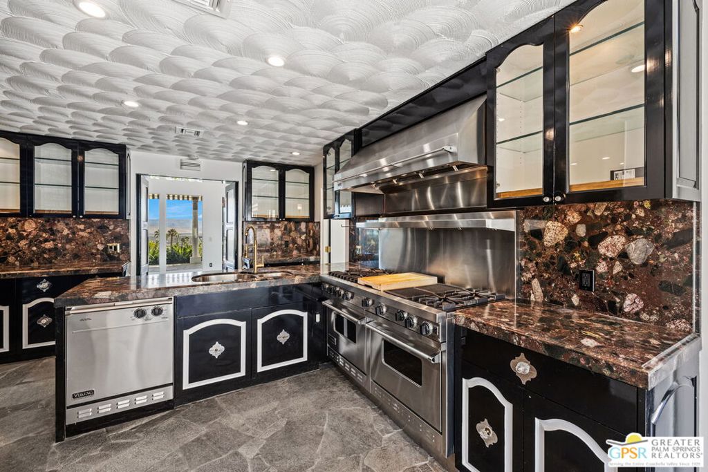 Little Tuscany - Residential