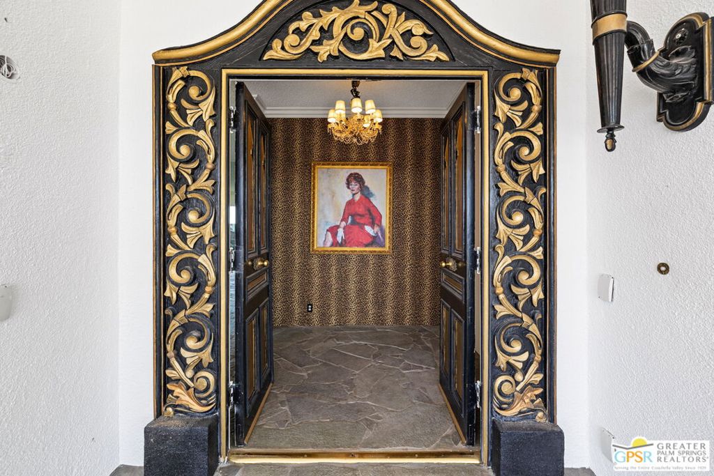 Little Tuscany - Residential