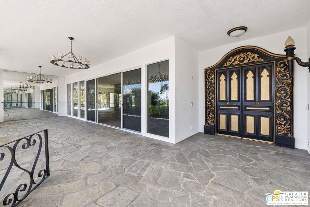 Little Tuscany - Residential