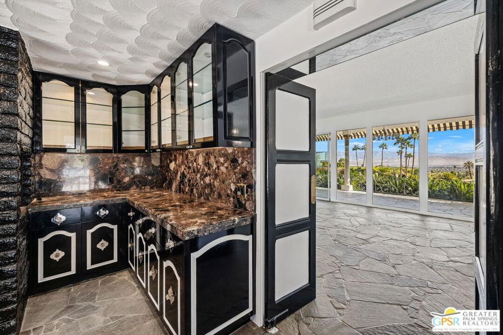 Little Tuscany - Residential