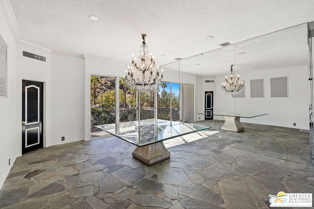 Little Tuscany - Residential